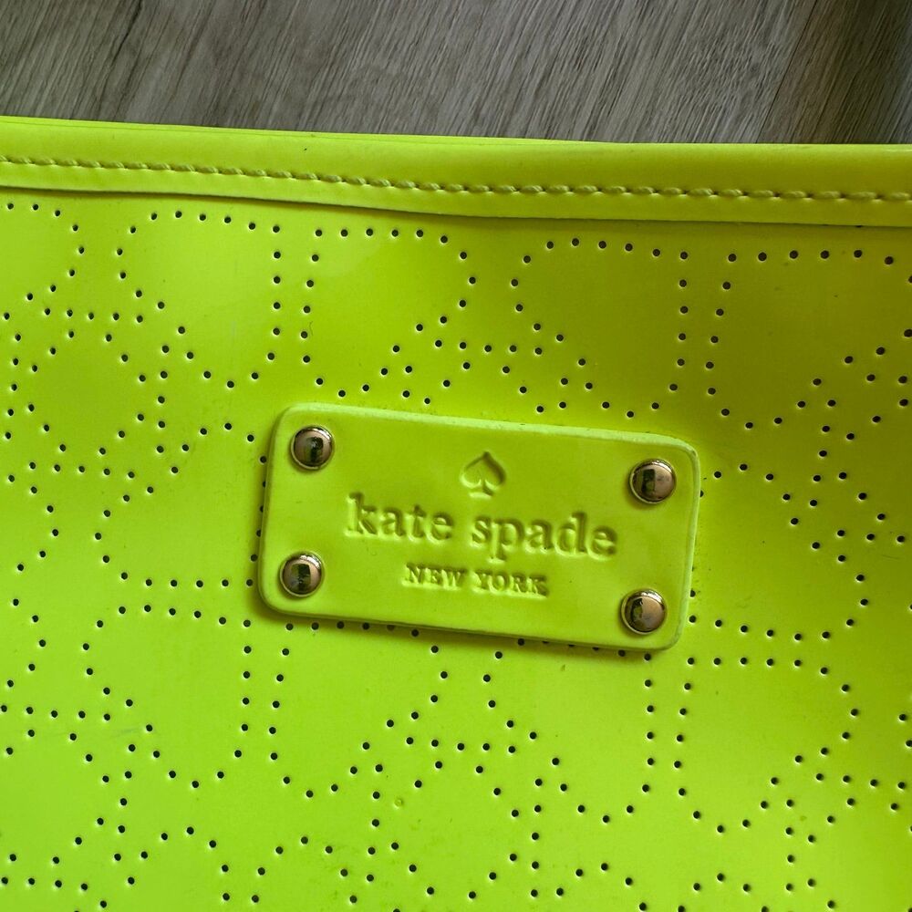 Kate Spade New York Molly Bikini Dot Tote Bag Neon Yellow Chartreuse Acid - Picture 4 of 9